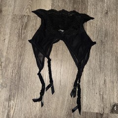 VINTAGE LILY OF FRANCE Black Lace Garter Belt SIZE S/M Bridal