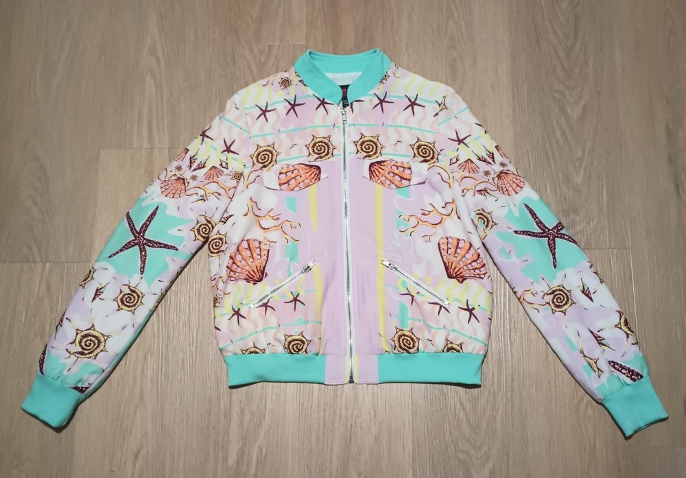 Vtg Y2K 2B BEBE Seashell Starfish Beach Scene Tropical Ocean Bomber Jacket S