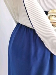 Vintage White & Navy Blue Dress w Ruffled Waist/Peplum & Belt Size XS/S?