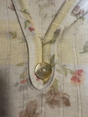 Y2K LA Gold Plus 2X Yellow White Floral Stripe Top Women’s Plus Vintage Tee