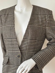 Vintage Max Mara Wool Houndstooth Blazer – Made in Italy