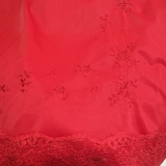 VTG Hollywood Vassarette by Munsingwear Size L Lace Hem Half Slip Sissy Silky