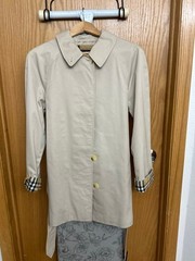 SMALL Vintage Burberrys Trench Coat Beige Nova Check Lining