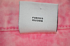 Retro Coca-Cola Jean Jacket Size M Bright Pink Cherry Coke Logos c.2018