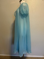 Eye Ful by the Flaums Vintage Nylon Chiffon Robe Turquoise sz S Lingerie Lace S