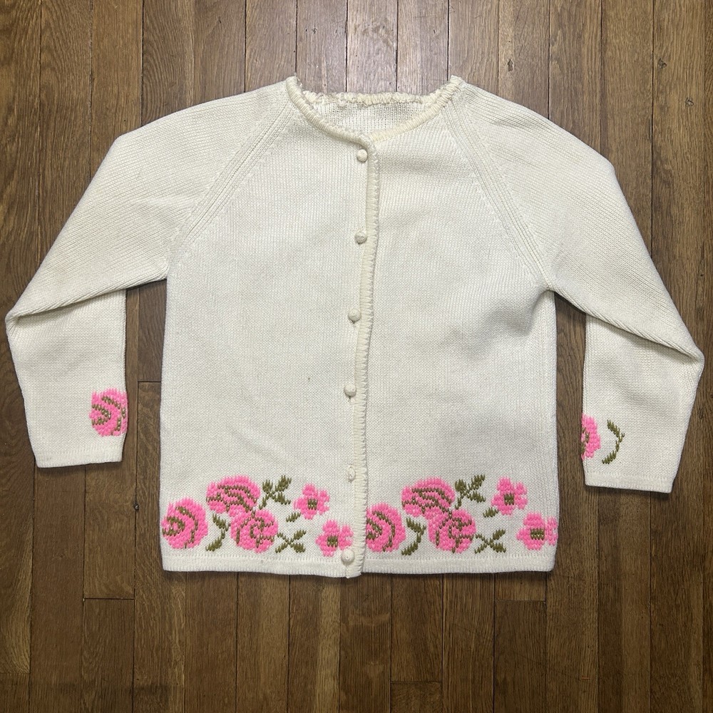 Vintage 1960s Women’s Floral Cardigan Small 18×22 White