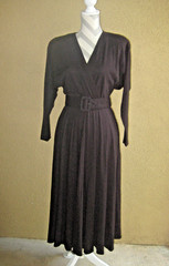 Vintage 1980s Carol Anderson black orlon/wool surplice swing skirt dress 3/4