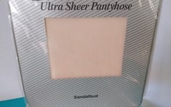 Vintage 80’s MARIANNE So Sheer Ultra Sheer Nylon PANTYHOSE Size A Color Sand