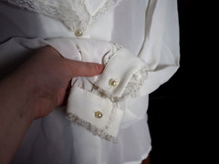 VTG 70s 80s Alexandria White Prairie V Neck Ruffle Balloon Sleeve Blouse Sz M/L