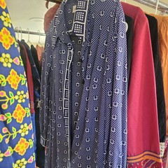 VINTAGE 1960S 1970S LOT, DRESSES,TOP, MINIS,BEADED, BOHO, GLAM (10) ITEMS IN LOT