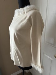 VTG Sweater Works Cream Tone, Pullover Size Extra Large Rabbit Hair Cuffs&collar