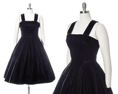 Vintage 1950s 50s SUZY PERETTE Black Velvet Dress Holiday Party Formal Gown