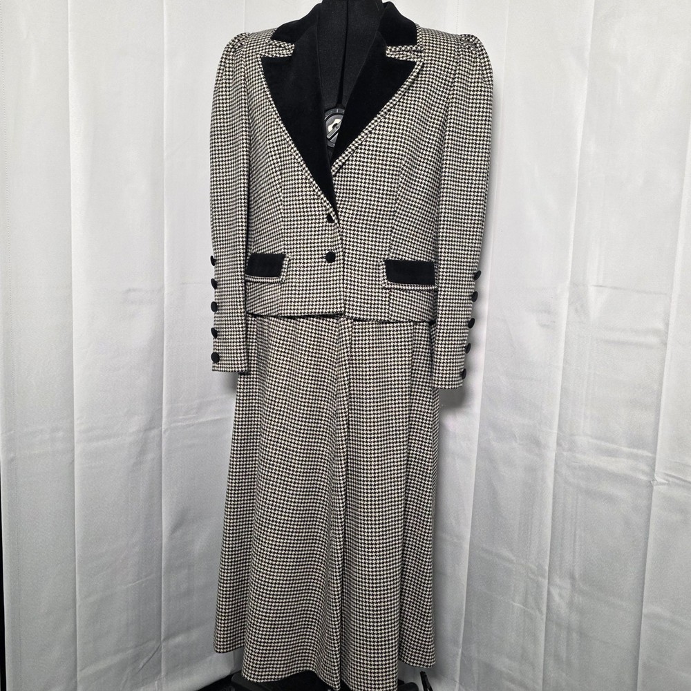 Louis Feraud Paris Vintage Women’s Wool Houndstooth Skirt Suit 42 EU Velour Trim