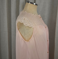 Formfit Rogers Nightgown Womens M 12/14 Pink Sheer Lace Button up 60’s Vtg USA