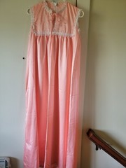 VTG Eve Stillman Peach satin Embroidered White Lace Sleeveless Long Nightgown S