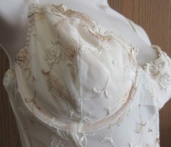 DELICATES IVORY BRIDAL HONEYMOON garters CORSET bra Embroidery Lace UW sz 36/M