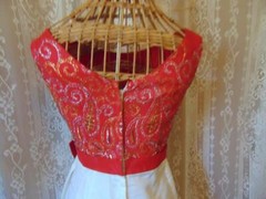 VTG 50S RED & WHITE OVERLAY DRESS GOLD & SILVER METALIC EMBROIDERY PETITE SM 32B