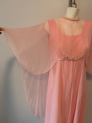 Vintage 70s Pastel Pink Fairycore Boho Princess Cape Sleeve Prom Gown Dress L