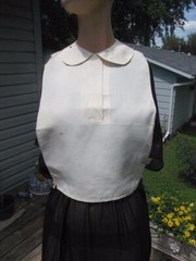 VINTAGE 30S/40S OFF WHITE/ IVORY SUIT DICKIE NOS