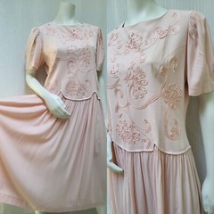 Vintage 80/90s KARIN STEVENS Pink Soutache & Pearls Midi Milkmaid Dress – Size L