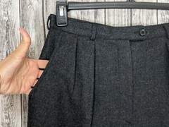 Women’s Vintage Dark Gray Pleated Front 100% Wool Pants Size 12~ 31in waist