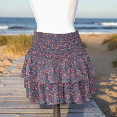 American Eagle Y2K Tiered Ruffled Ditsy Floral Mini Skirt XSmall Summer Boho