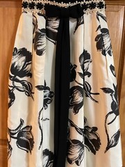 vintage 1960s formal long gown, ILGWU, black and white, no size tag, sleeveless