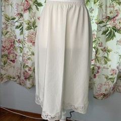 Vtg Lorraine Half Slip Poly Ivory Lace 25 Inch long Medium No Slit Sissy