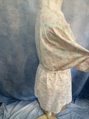 Vtg 70s 80s Vandemere Floral Wrap Robe Large USA Lightweight Pastel Cottagecore