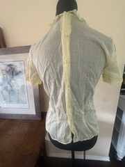 Patty Woodard 1950s Sheer Nylon Blouse Ribbed Yellow mesh Delicate Details