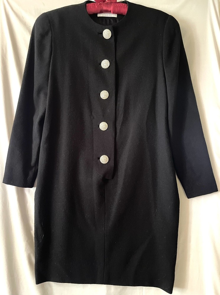 VINTAGE BONWIT TELLER, WOMEN’S 4 LBD WOOL BLACK SHEATH DRESS, RHINESTONE BUTTONS