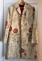 Vintage Women’s Brocade Jacket/Coat, Oyster brocade fabric in red, green & gold