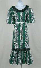 VTG 1960s 70 LUCKY YOU HAWAII FLORAL MUUMUU DRESS GREEN WHITE PURPLE COTTON POLY