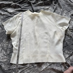 1950s Judy Bond Embroidered Ivory Blouse Back Button Vintage Sony Studios Sz Sm