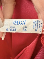 Vintage OLGA 91035 Red Bodysilk Nightgown Size 34 Small 70s 80s USA Lingerie