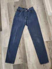 Vintage 90s Levi’s 17501 Women’s High Rise Mom Tapered Jeans Made in USA 25×30