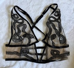 Thistle and Spire Sheer Mesh Snake Embroidered Wireless Bralette Black/Beige M