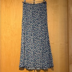 Carol Anderson Collection Petites: Floral Blue Maxi Skirt with Gift!