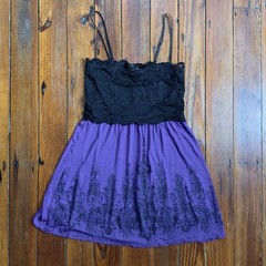 Vintage 90s/00s y2k Wet Seal black lace & purple bodice cami top