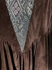 VTG REN FAIRE MAXI DRESS BROWN VELVET TAPESTRY DETAIL Women’s L? Renaissance