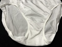 Vtg VANITY FAIR 13126 Body Caress Sheen Lace Hi-Cut 9/2XL White Panties #31
