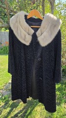 VINTAGE 50’s CURLY PERSIAN LAMB COAT by ASTRAKIN LEPSHIRE~FRANCE~Size XL