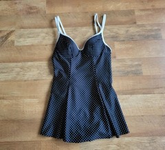 vtg LA BLANCA size 8 women’s one piece swimsuit made in USA pinup girl polka dot