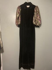 David Brown California Black Velvet Gown 1/4 zip, Size Small, Metallic Sleeve