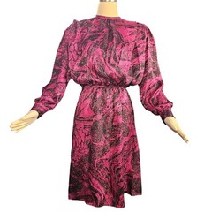 Vintage 1970s 80s Dress Bright Pink Black Abstract Novelty Print Gowm Barbie