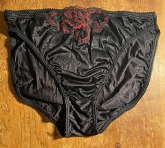 Vintage Vive La Différence Panties Size 8 Black/Red Lace NWOT