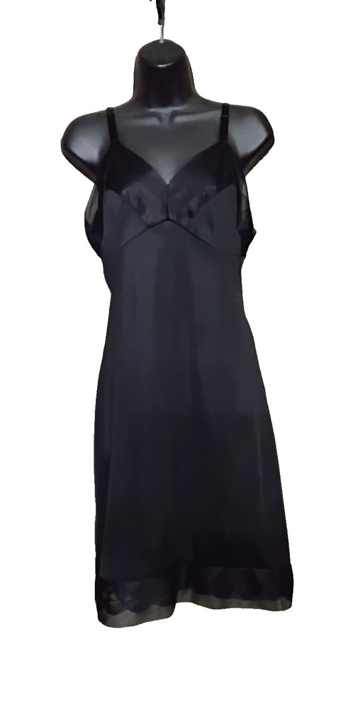 Vtg 70s black nylon lace chiffon trim Full slip dress Size S M ? glam goth READ