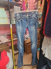 Silver Jeans Co. Tuesday Bootcut W28/L33 Blue Distressed