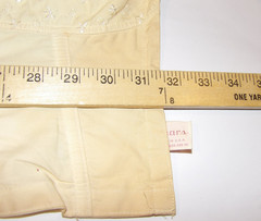 2 VINTAGE BRAS/BUSTIERS! 1950s SEARS 38C! 1940s SIZE 42! COTTON! HOOK CLOSURE!