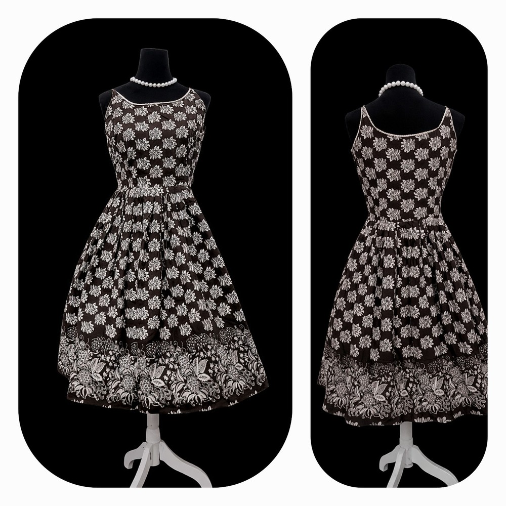 Vintage Cotton Floral Dress Full Skirt Retro 50s/ Mid Century Style